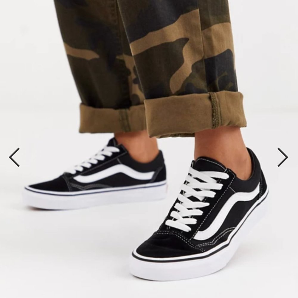 Vans Classic Old Skool black sneakers